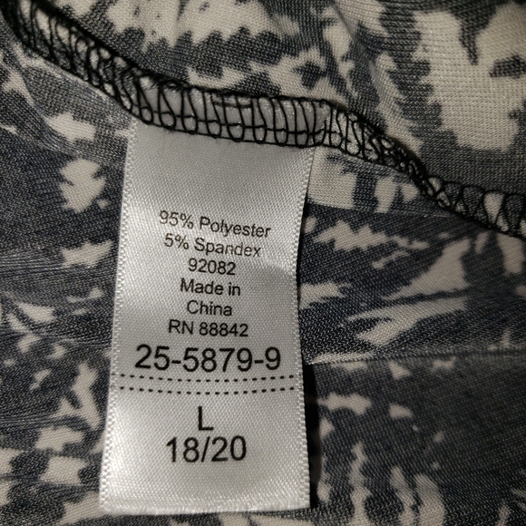 Denim 24/7 wrinkle-free travel pants - Picture 5 of 6